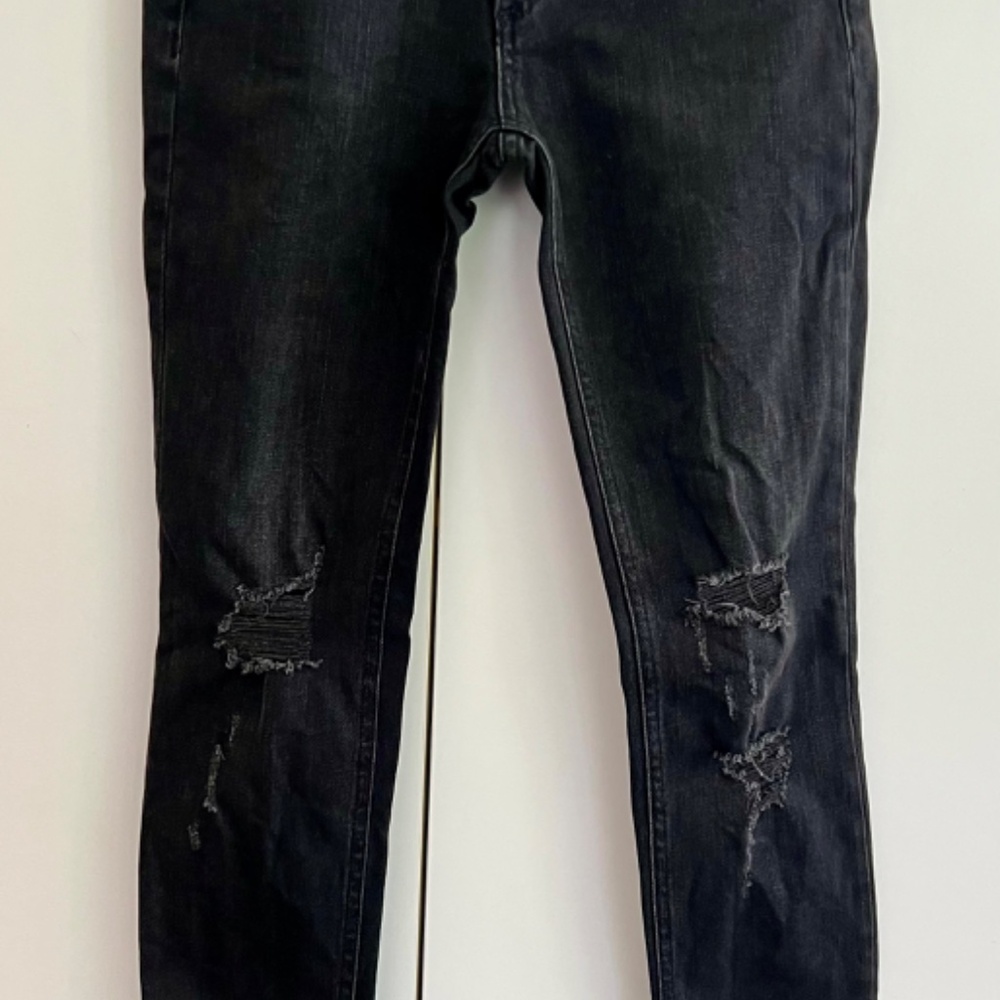 Rag and Bone Jeans- Style#  W1502K302 - Picture 4 of 16